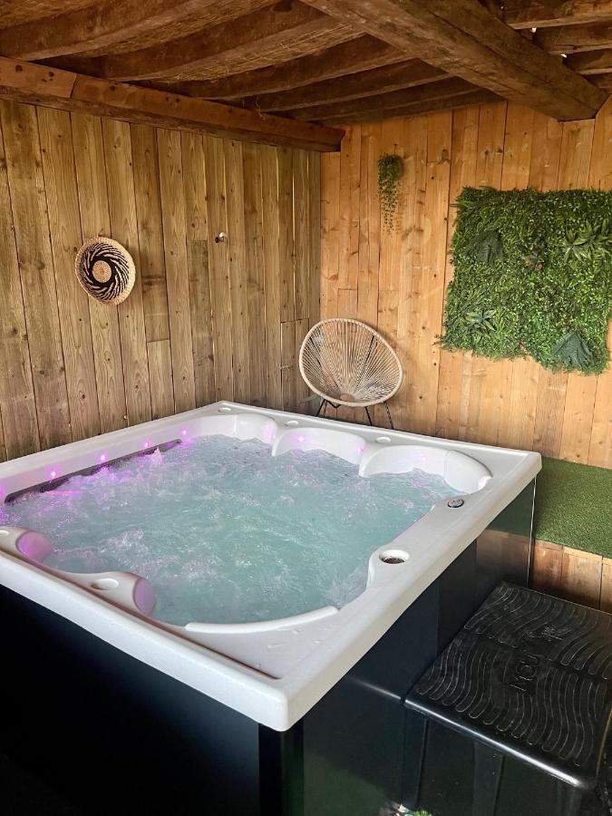 Gite & Spa La Perle Verte 호텔 Versainville 외부 사진